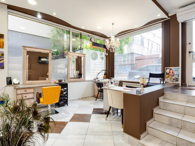 ME Beauty by Via Arte - студио за красота, лазерна епилация и грижа за лицето - Салон за красота