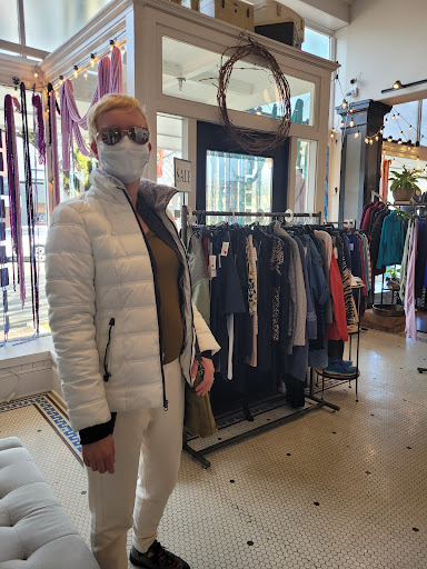 Consignment Shop «re•volve», reviews and photos, 103 SW 2nd St, Corvallis, OR 97333, USA