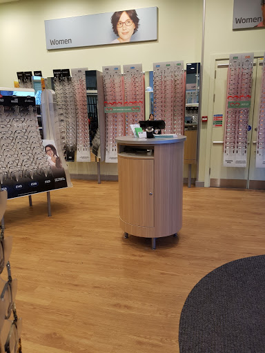 Specsavers Opticians and Audiologists - Openshaw