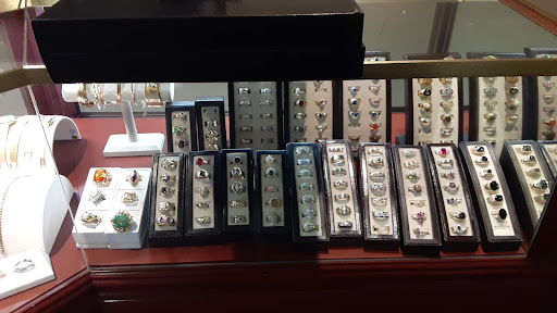 Jeweler «Hinrichsen Jewelers», reviews and photos, 401 E Bell Rd, Phoenix, AZ 85022, USA
