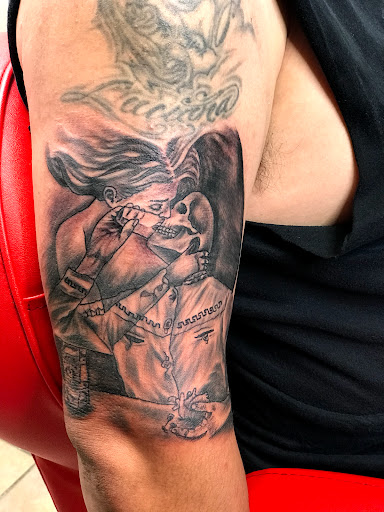 Explore skull sleeve tattoo ideas, creative tattoo ideas in Baytown, available at Big Juniors Tattoos