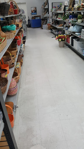 Thrift Store «Goodwill Aurora - Belleview», reviews and photos, 14400 E Belleview Ave, Aurora, CO 80015, USA