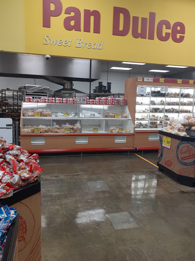 Grocery Store «El Super», reviews and photos, 3211 Firestone Blvd, South Gate, CA 90280, USA