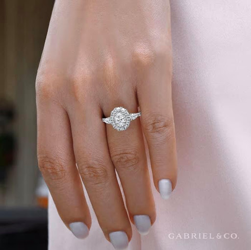 Jewelry Store «Carioti Jewelers», reviews and photos, 175 Cleveland Ave, Columbus, OH 43215, USA