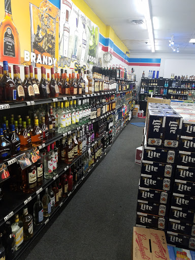 Liquor Store «White Bear Liquor & Wine», reviews and photos, 2227 White Bear Ave, Maplewood, MN 55109, USA