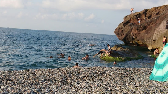 Eynesil Kalesi Plaji
