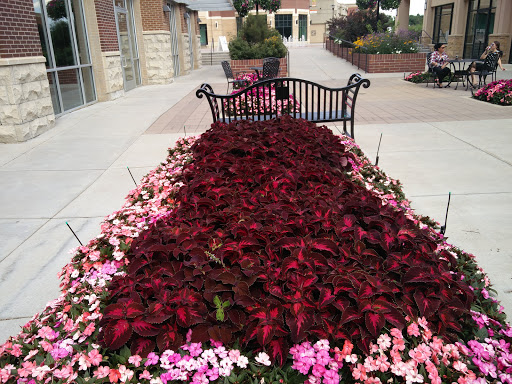 Shopping Mall «The Streets at SouthGlenn», reviews and photos, 6991 S Vine St, Centennial, CO 80122, USA