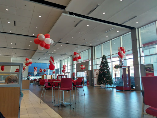 Toyota Dealer «Toyota of Dallas», reviews and photos, 2610 Forest Ln, Dallas, TX 75234, USA