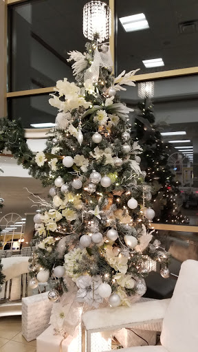 Furniture Store «Raymour & Flanigan Furniture and Mattress Store», reviews and photos, 1345 US-1, North Brunswick Township, NJ 08902, USA