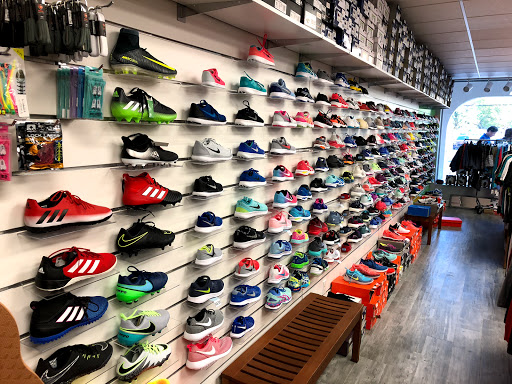 Tennis Store «The Court Sports Gear», reviews and photos, 79 Harbor Dr, Key Biscayne, FL 33149, USA