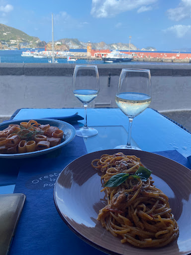 Oresteria in Ponza, Provincia di Latina