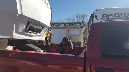 RED ROCK SEMI TRUCK & RV REPAIR in Moab, Utah