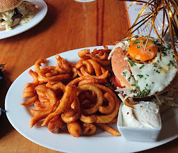 Mad Dog Bar & Diner photo