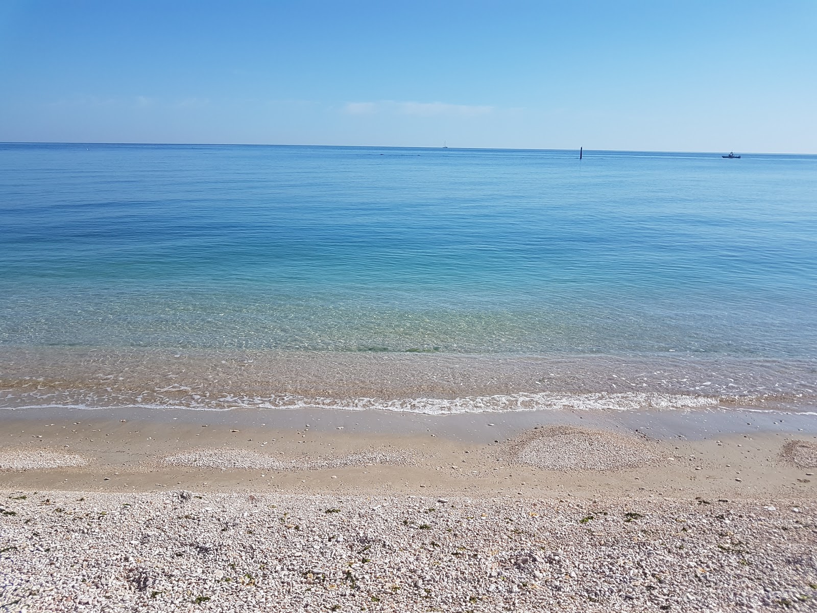 Cesano Beach'in fotoğrafı imkanlar alanı