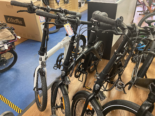 Bicycle Store «Hillsboro Bicycle Center», reviews and photos, 3330 W Hillsboro Blvd, Deerfield Beach, FL 33442, USA