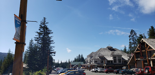 Grocery Store «Govy General Store», reviews and photos, 30521 E Meldrum St, Government Camp, OR 97028, USA