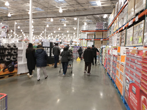 Warehouse store «Costco Wholesale», reviews and photos, 1300 Edwards Ferry Rd NE, Leesburg, VA 20176, USA