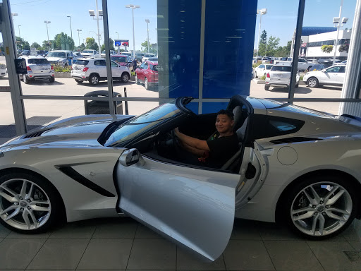 Chevrolet Dealer «Ed Bozarth Chevrolet Company, Inc. - Aurora Dealership», reviews and photos, 2001 S Havana St, Aurora, CO 80014, USA