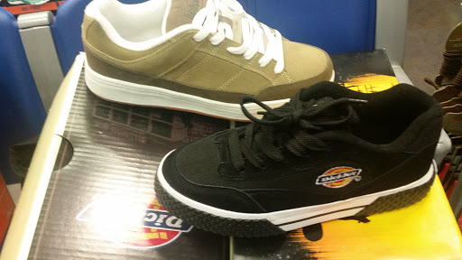 Sporting Goods Store «Big 5 Sporting Goods», reviews and photos, 1351 Galaxy Dr NE, Lacey, WA 98516, USA