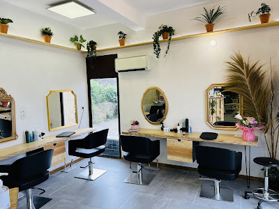Le Salon by Marine à Sommières