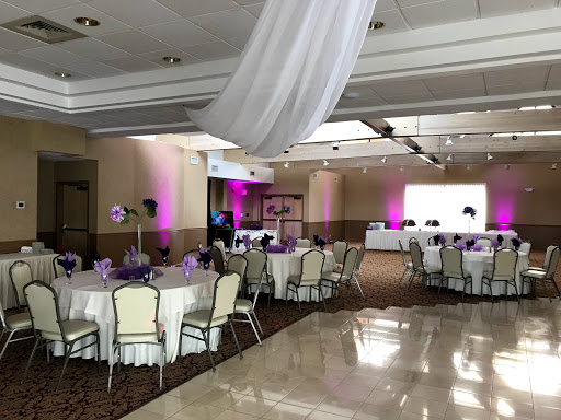 Country Club «Avon Oaks Country Club», reviews and photos, 32300 Detroit Rd, Avon, OH 44011, USA