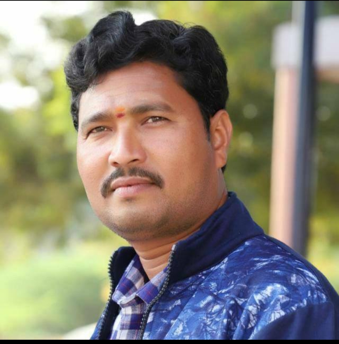 ಸೋಮು.ಸ್ಟುಡಿಯೋ ಟಕ್ಕಳಕಿ
