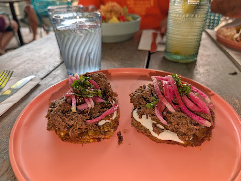 Hola Arepa by null