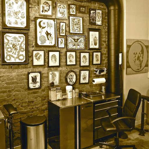 Tattoo Shop «Frequency Tattoo Company», reviews and photos, 4038 Ridge Ave, Philadelphia, PA 19129, USA