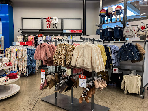 Clothing Store «Old Navy», reviews and photos, 2189 14th Ave SE, Albany, OR 97322, USA