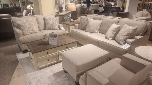 Furniture Store «HOM Furniture», reviews and photos, 4150 Berkshire Ln N, Plymouth, MN 55446, USA