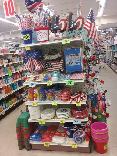 Variety Store «Dollar King», reviews and photos, 26 Hempstead Turnpike, Farmingdale, NY 11735, USA