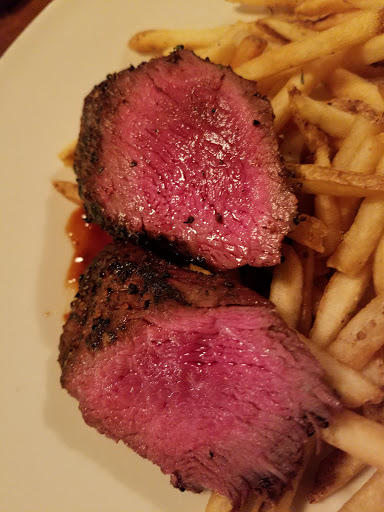 American Restaurant «The Block Restaurant Webster Groves», reviews and photos, 146 W Lockwood Ave, Webster Groves, MO 63119, USA