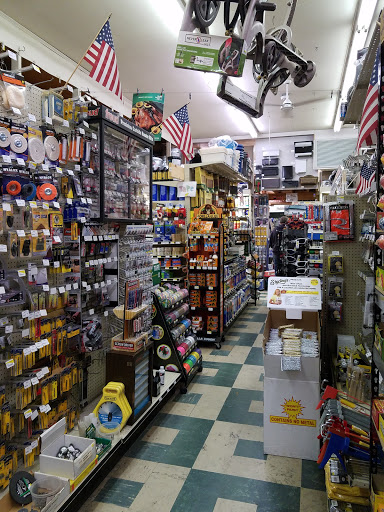 Hardware Store «Village Hardware», reviews and photos, 7934 Fort Hunt Rd, Alexandria, VA 22308, USA