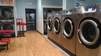 OLE SUPER COIN LAUNDRY 24/7 - Photo 9 - Car repair in Allentown, PA, Allentown