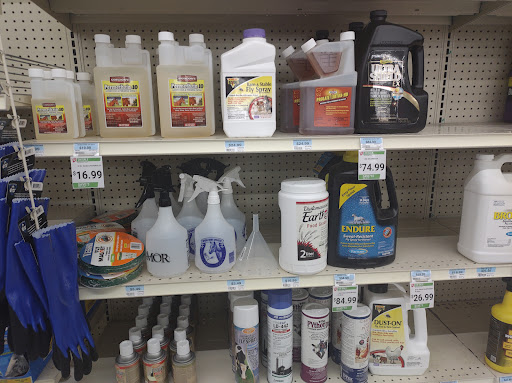 Home Improvement Store «Tractor Supply Co.», reviews and photos, 154 Vestal Pkwy W, Vestal, NY 13850, USA