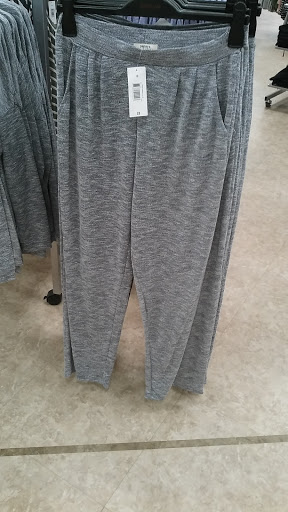 Stores to buy men's sweatpants Leicester