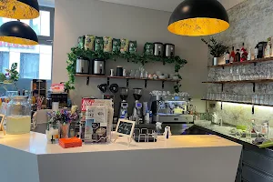 Café La'Tea image