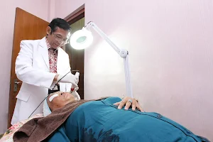 Alaia Skin Care (Klinik Dr. dr. Prasetyadi Mawardi SpKK(K), FINSDV, FAADV) image