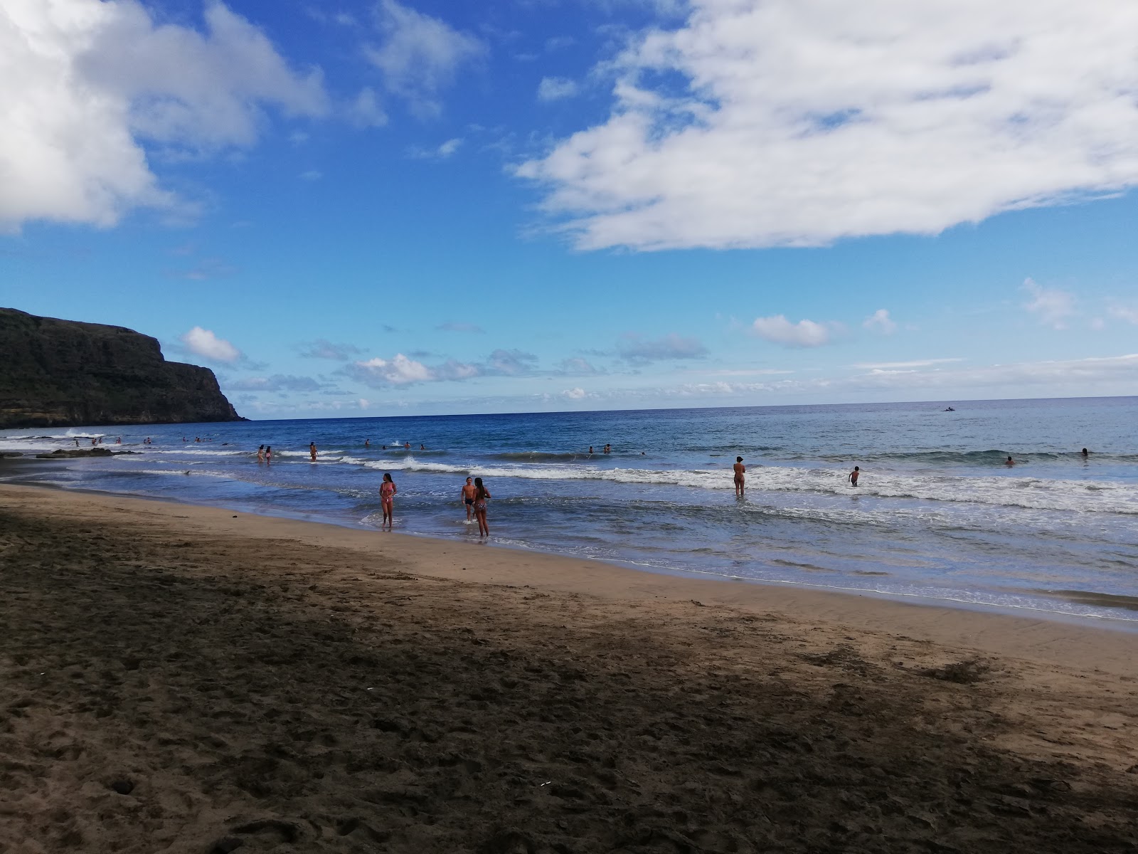 Foto van Praia Formosa ondersteund door kliffen