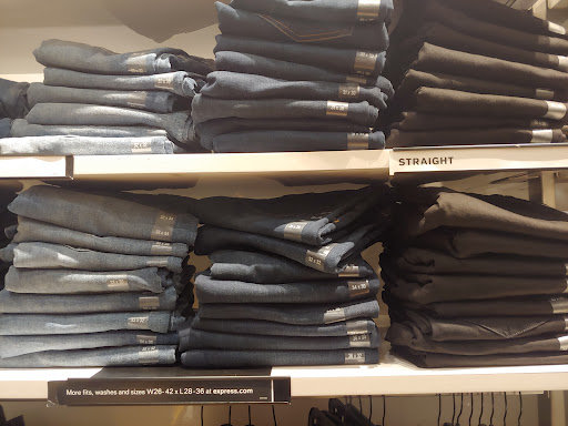 Clothing Store «Express», reviews and photos, 4090 The Strand E, Columbus, OH 43219, USA