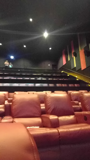 Movie Theater «AMC Hawthorn 12», reviews and photos, 675 Hawthorn Center, Vernon Hills, IL 60061, USA