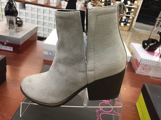 Shoe Store «Shoe City - Fullerton», reviews and photos, 1604 S Harbor Blvd, Fullerton, CA 92832, USA