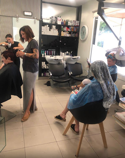Peluquería lamiak by Chic Estilistak en Oñati, Guipúzcoa