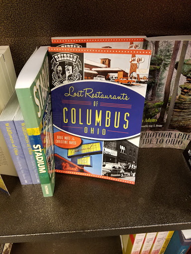 Book Store «Barnes & Noble Booksellers», reviews and photos, 1739 Olentangy River Rd, Columbus, OH 43212, USA