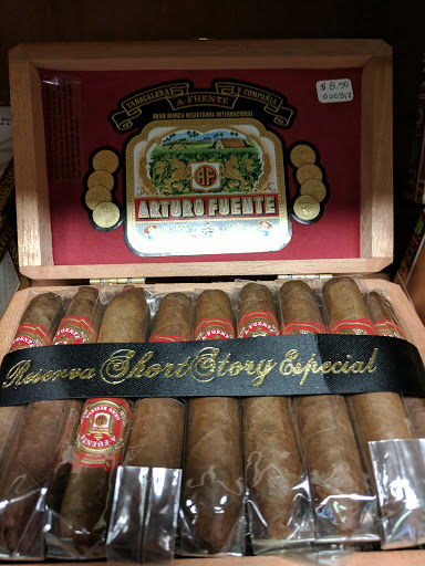 Tobacco Shop «High Society Smoke Shop», reviews and photos, 16450 S Tamiami Trail #6, Fort Myers, FL 33908, USA