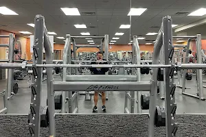 LA Fitness image