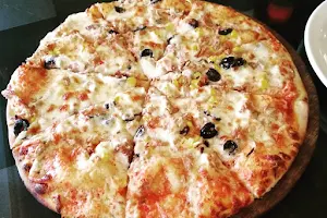 Fornello Pizza Grill image