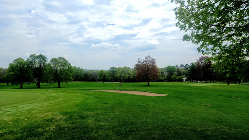 Golf Course «Highland 9-Hole Golf Course», reviews and photos, 1797 Edgcumbe Rd, St Paul, MN 55116, USA