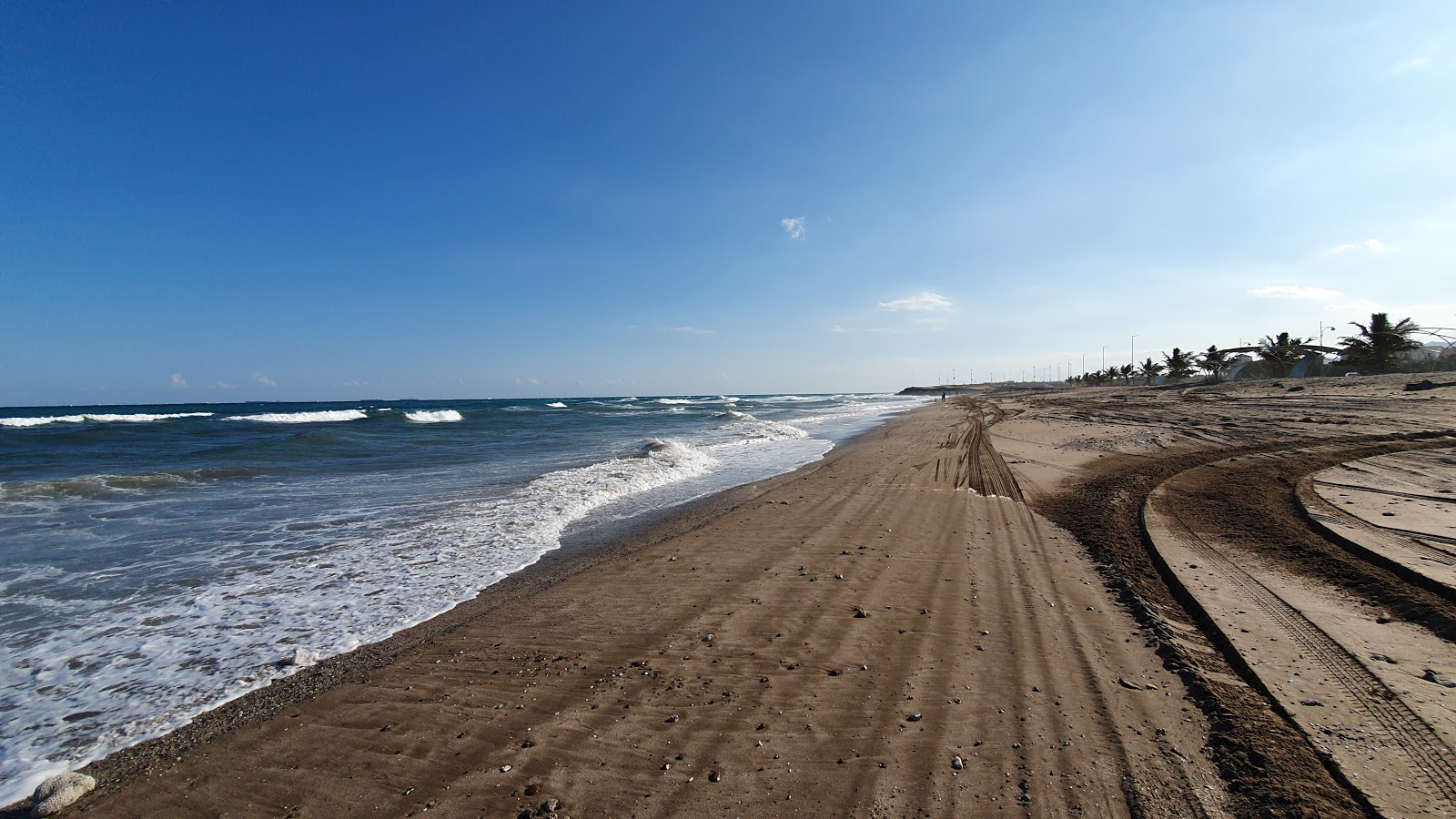 Φωτογραφία του Qidfa Beach παροχές περιοχής