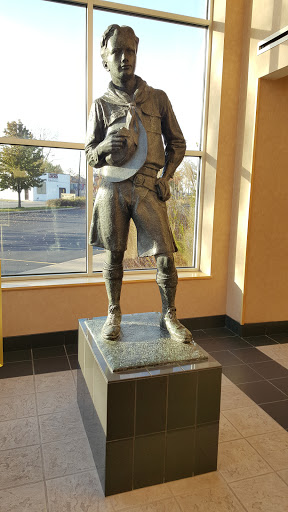 Uniform Store «Detroit Toyota Scout Shop», reviews and photos, 1776 W Warren Ave, Detroit, MI 48208, USA